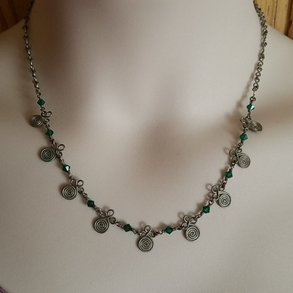 TWO ITEMS Cute tie dyed tank top & Fashion necklace with spirals and crystals - Picture 2 of 8